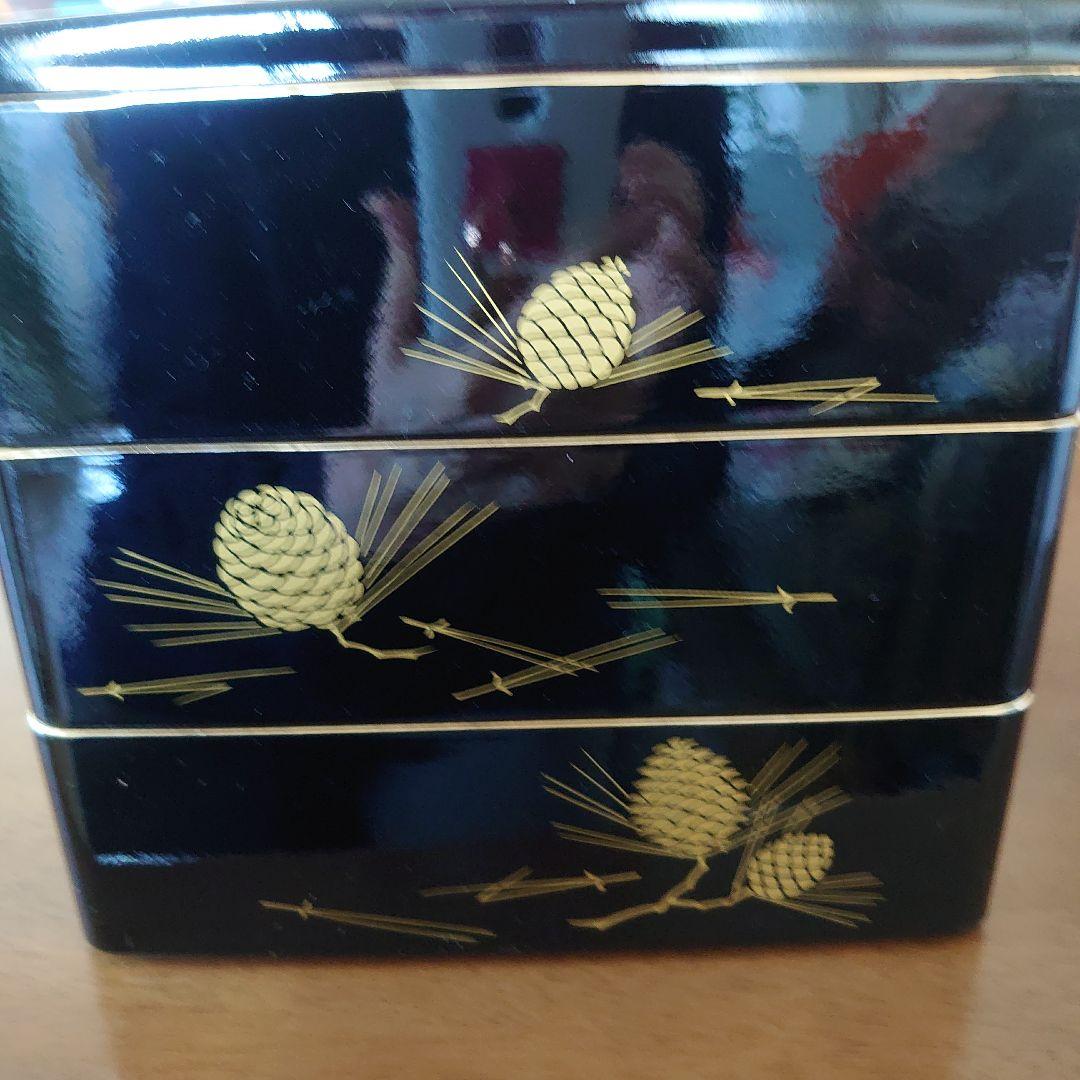 三段重箱 鶴と松の漆器