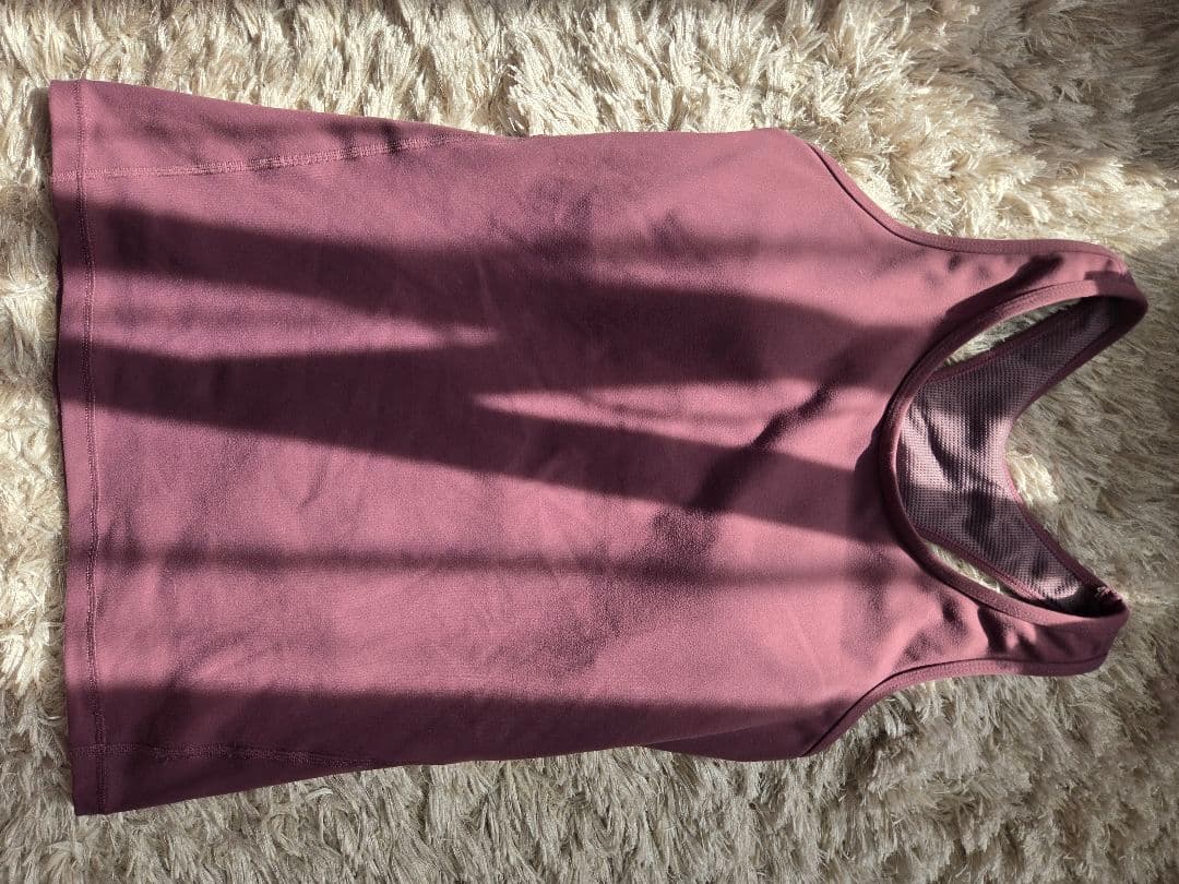 LAVAホットヨガウェア 破格値!パープルタンクトップと黒レギンスセットsサイズ