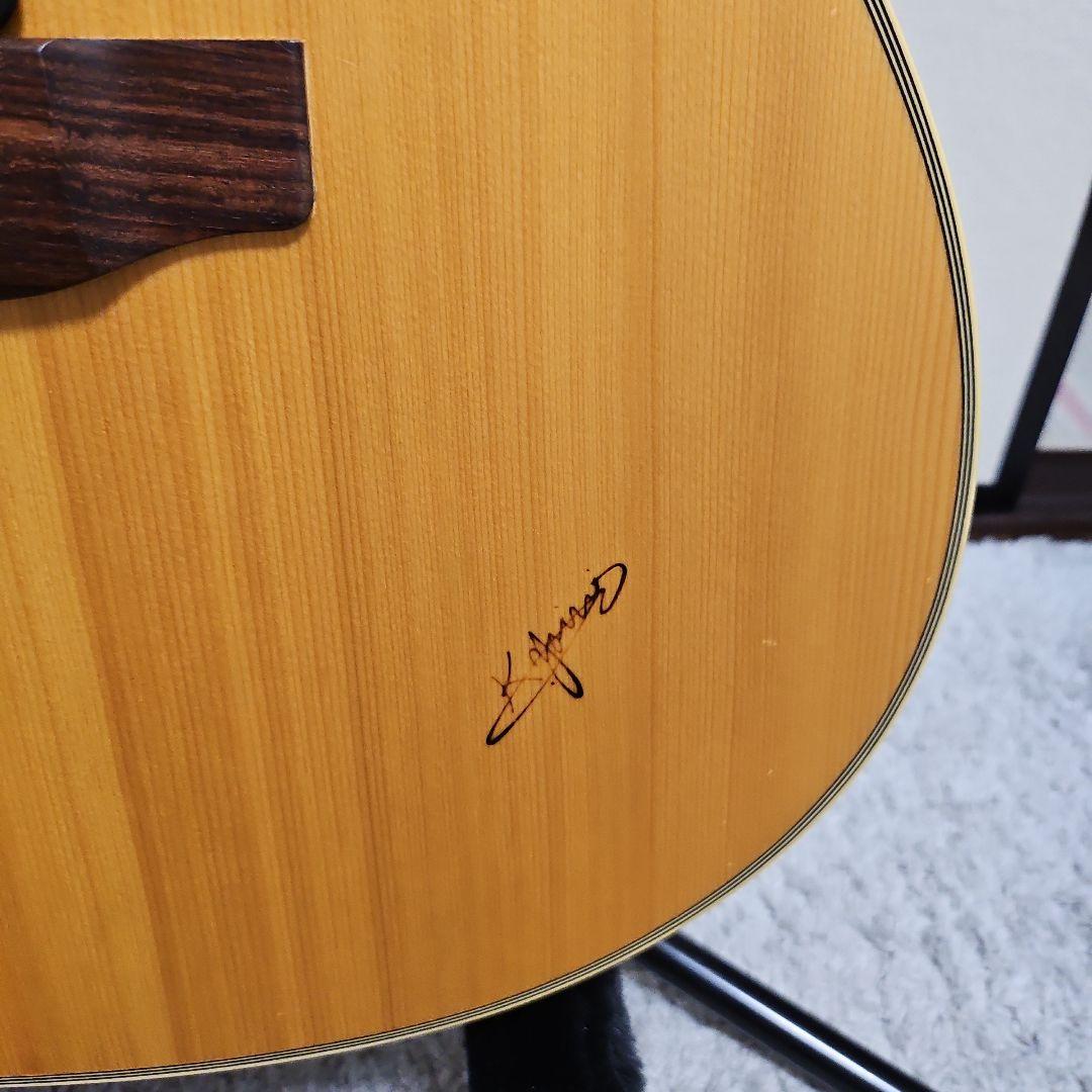 ヤイリ、アコースティックギター スプルースボディ