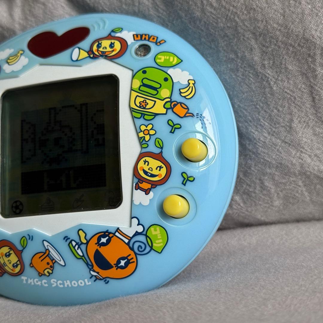 【極上の美品，希少 】バンダイ たまごっち スクールでフレフレおーえん！部活動！