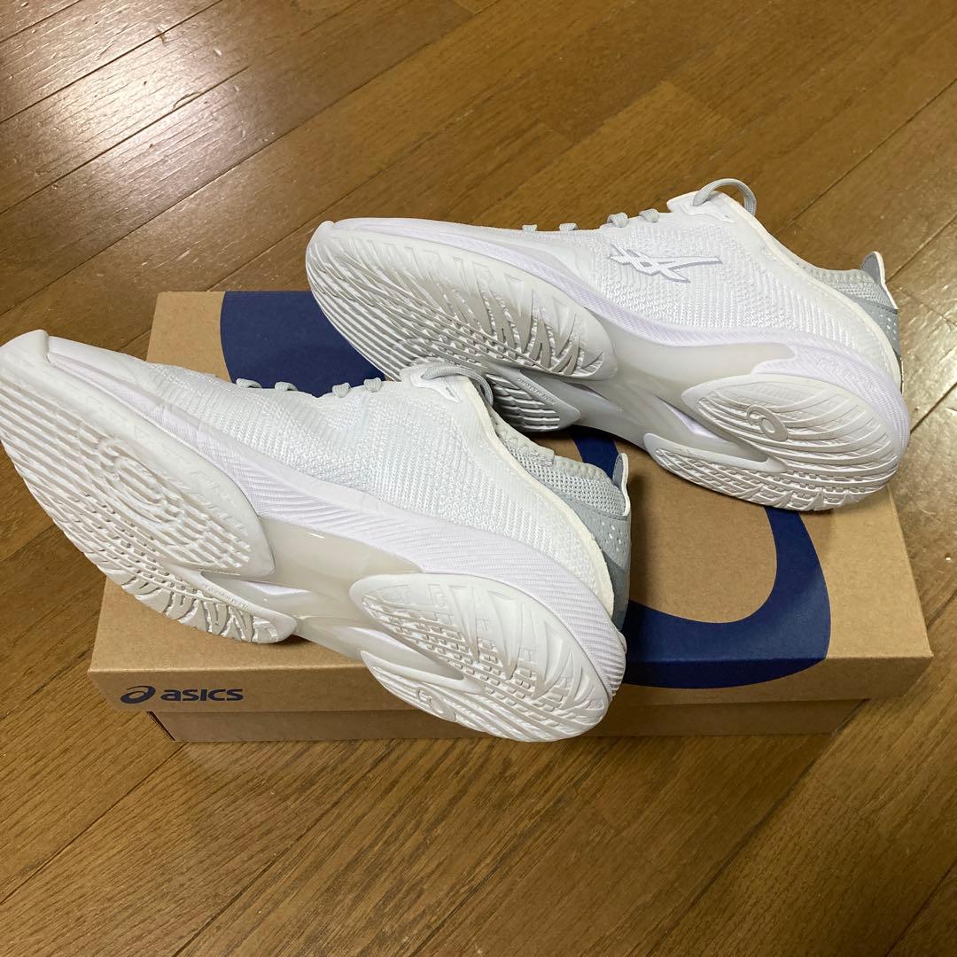 【23.5cm】asics グライドノバＦＦ3ホワイト