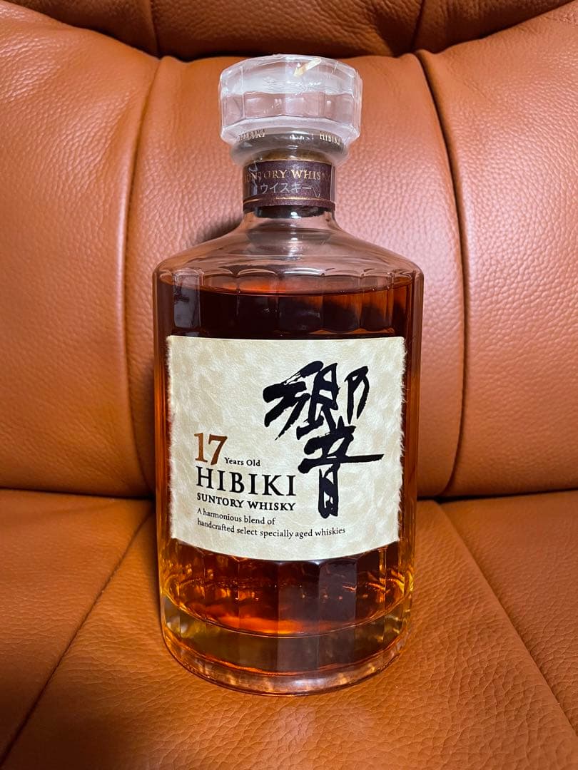 響　Hibiki 17 Years Old ウイスキー 700ml