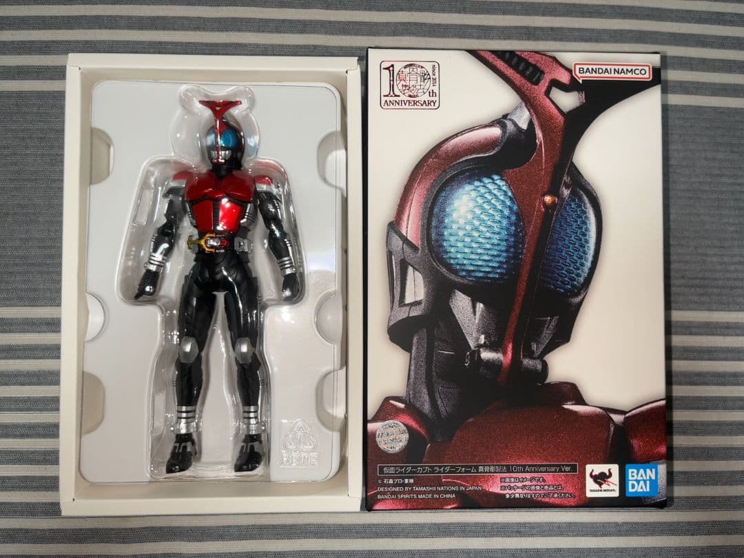 S.H.Figuarts 真骨彫製法　仮面ライダー カブト 10th