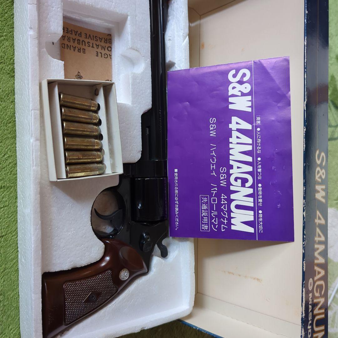 S&W 4MAGNUM リボルバー