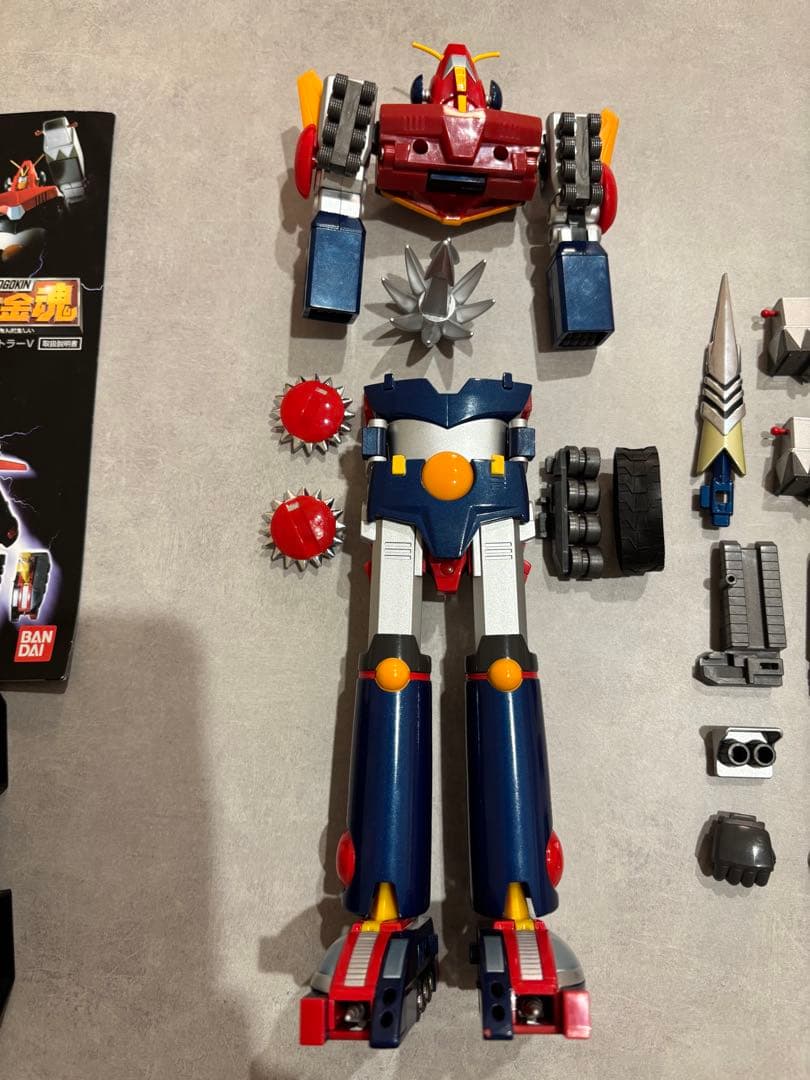 バンダイ 超合金魂 GX-03 超電磁ロボ コンバトラーV