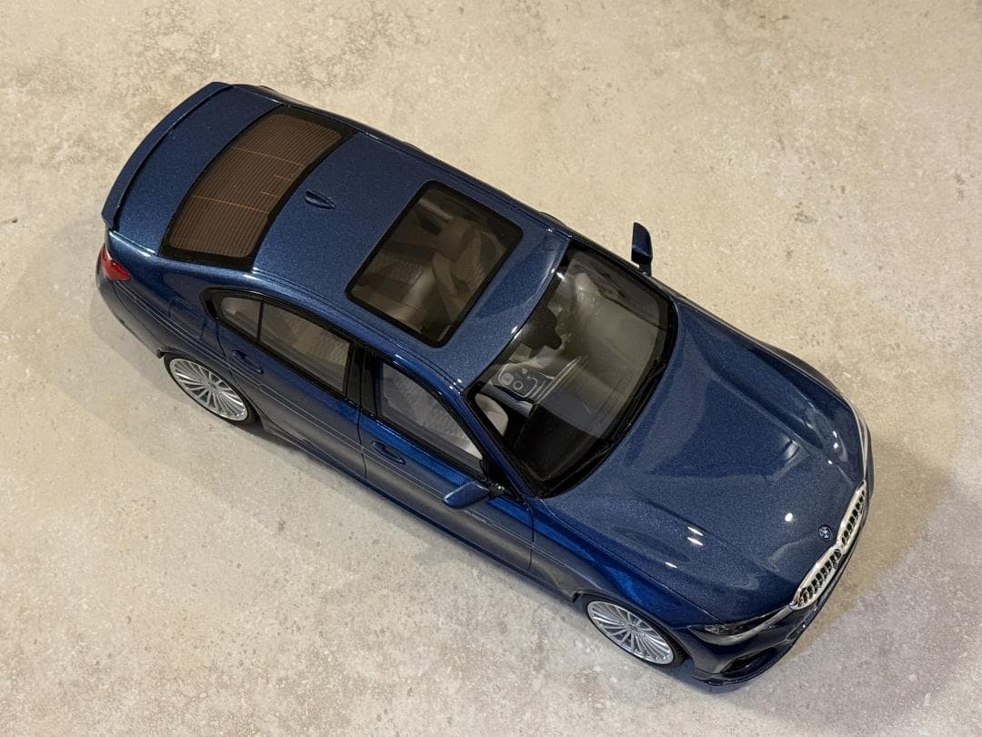 【激レア】 ALPINA B3 ミニカー 1/18 アルピナブルー