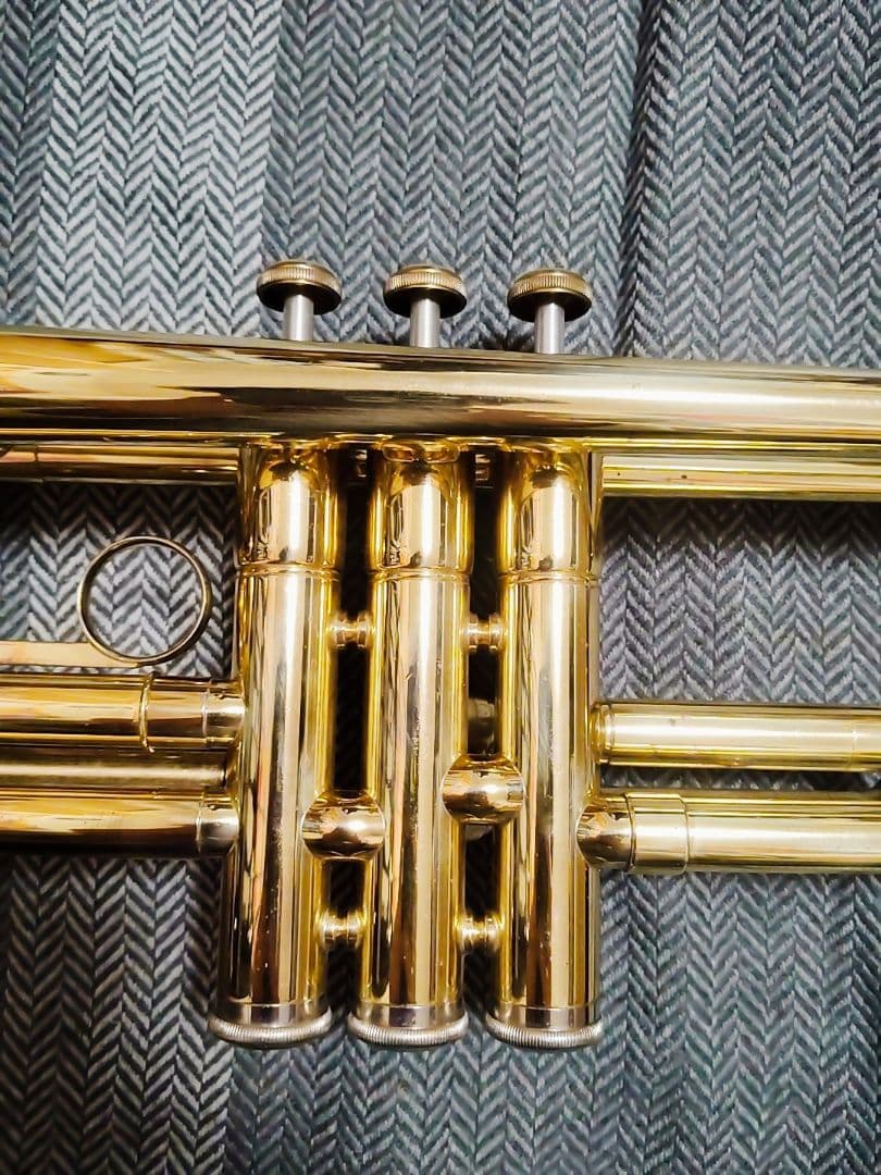 YAMAHA トランペットYTR-236（美品・ケース／説明書／保証書付き）