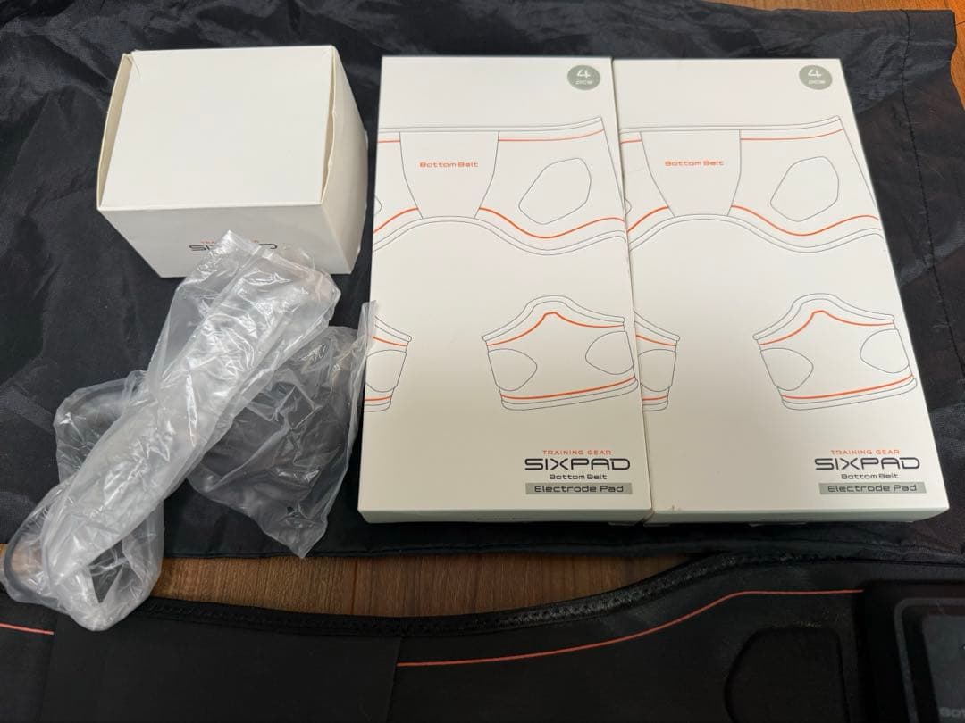 SIXPAD ボトムベルト Sサイズ＋純正ジェルシート