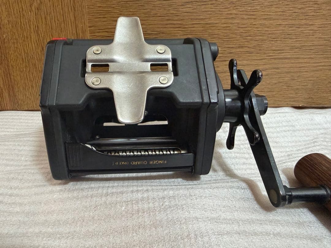 Daiwa 棚ハンター マグサーボ SS-70 カウンター付き