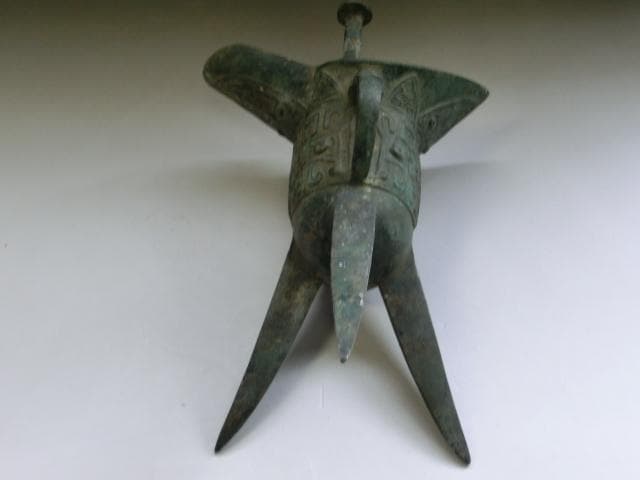 発掘品■爵杯【爵】古青銅製三つ足 周期 酒杯 立ち盃 古代紋副葬品 古玩 唐物■