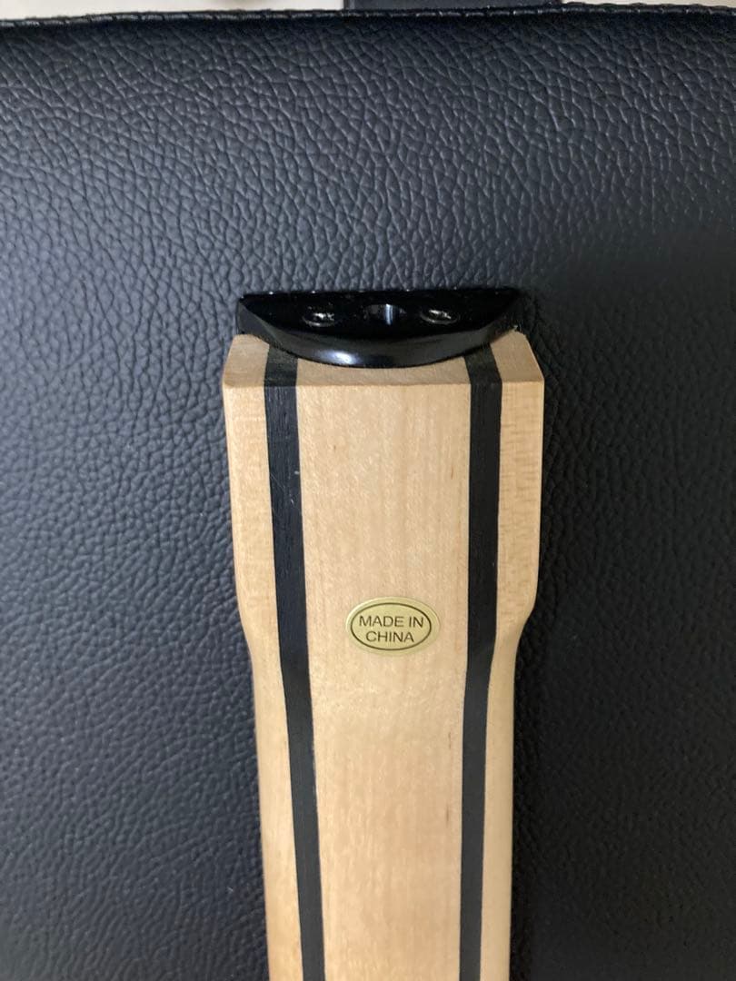 ヘッドレスギター　エレキギター6弦