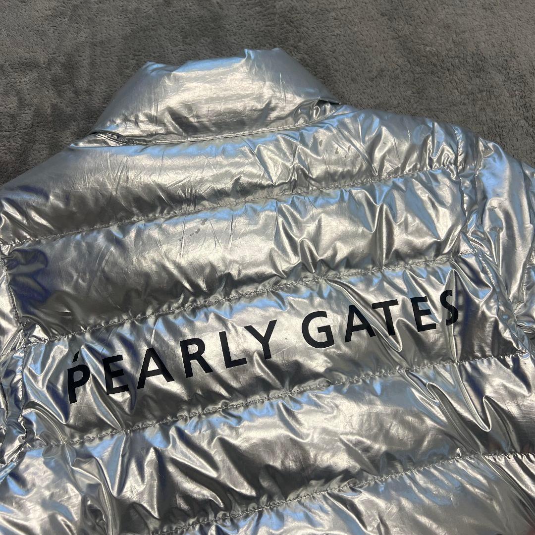PEARLY GATES パーリーゲイツ　シルバー　銀色　ダウンジャケット　ロゴ