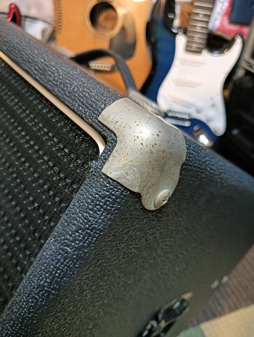 Ampeg BA-115 ベース用アンプ