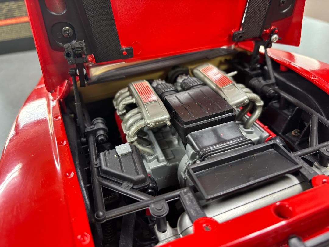 ポケール Pocher フェラーリ テスタロッサ ロッソ 1/8