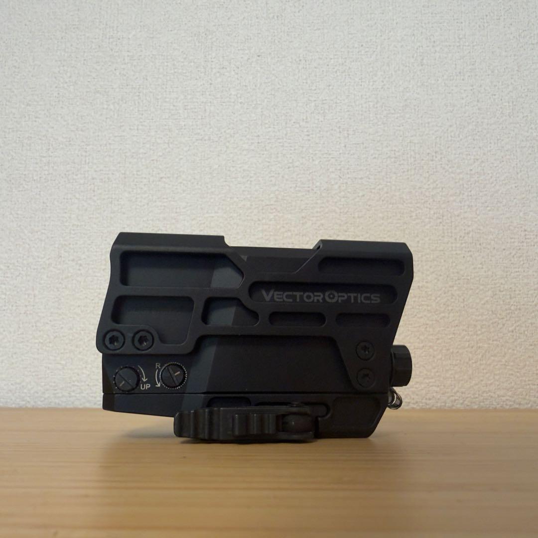 トイガン Vector Optics SCRD-S67 1X31X26 SOLAR