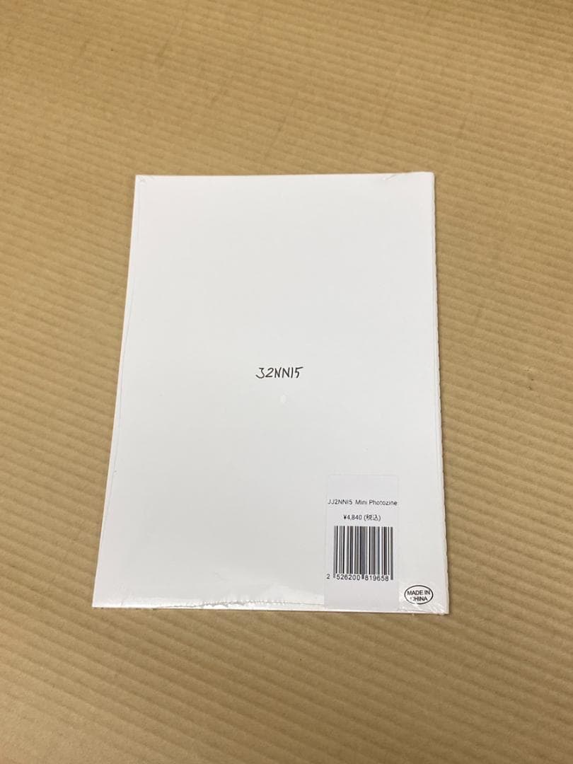 JENNIE J2NNI5 代官山蔦屋 ミニフォトブック photozine