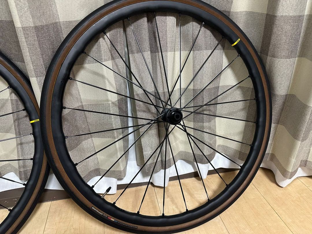 マビック　ホイール　MAVIC KSYRIUM SL 25 DISC