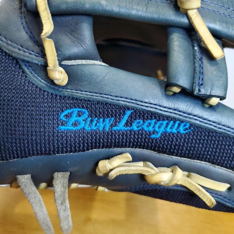 ミズノ タフィローズモデル 限定品 Mマークラベル 激レア 外野用 軟式グローブ