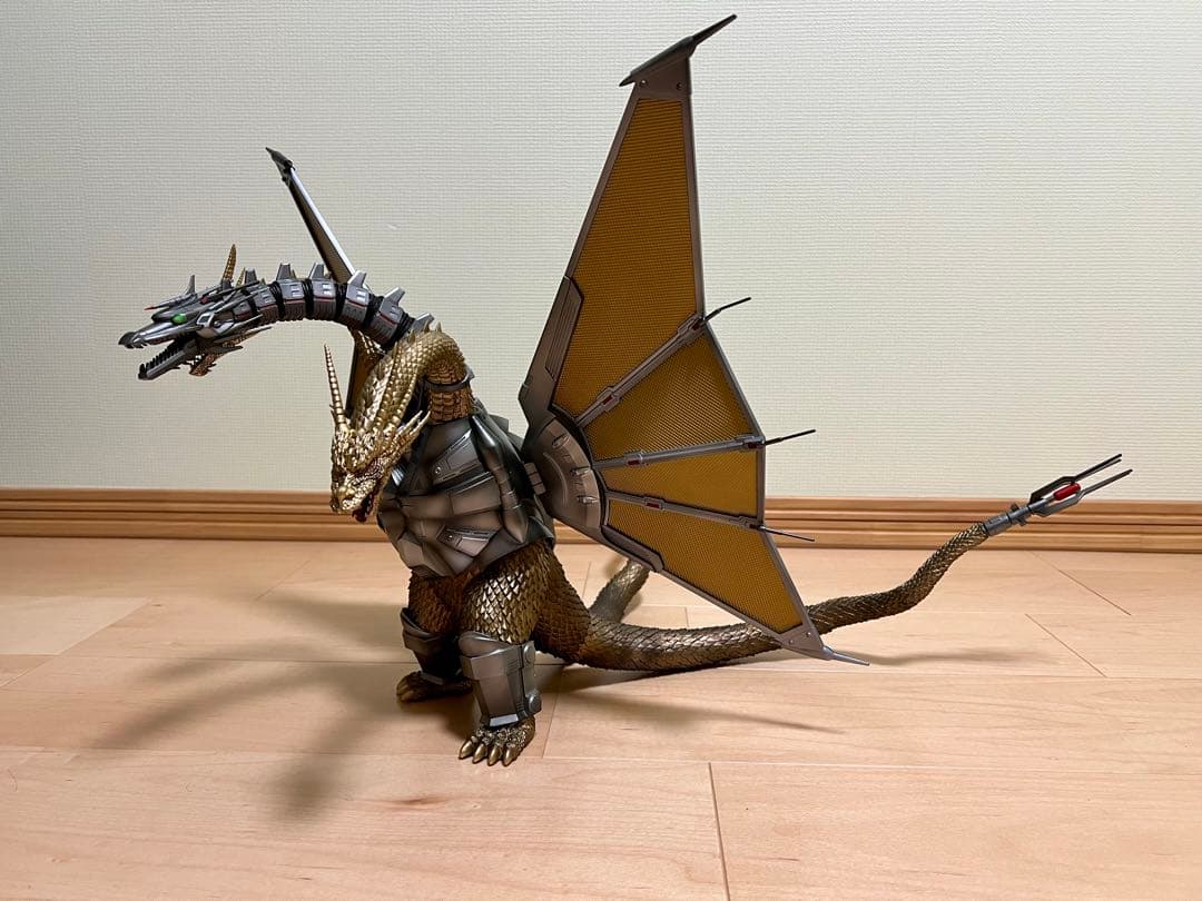 ゴジラ　一番くじ　メカキングギドラ　フィギュア