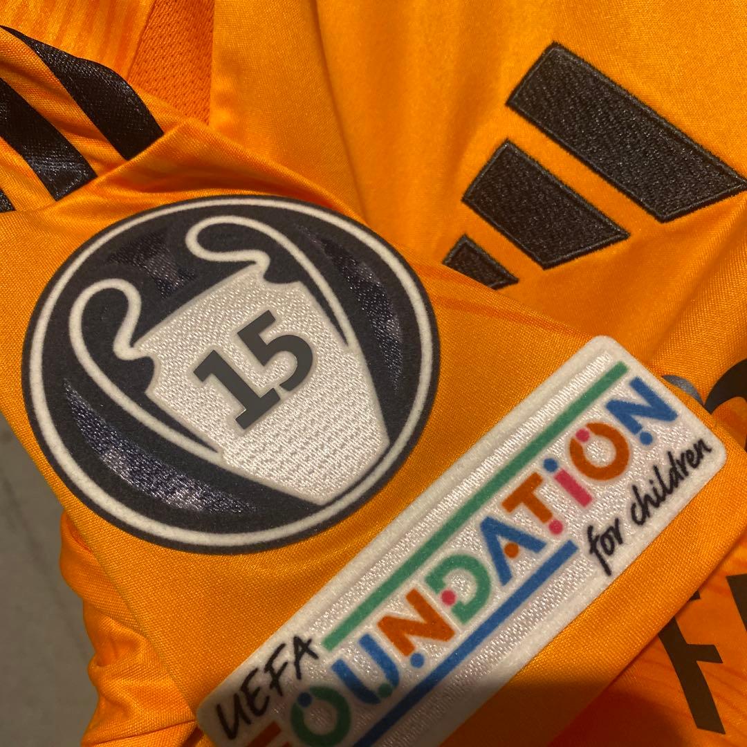 バルベルデ　レアル・マドリード 24/25 アウェイ　CL仕様