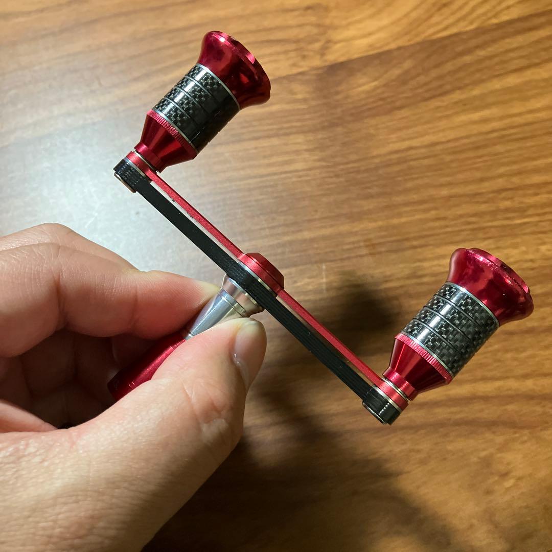 廃盤レア　美品　バサート　ダブルハンドル　ダイワ用　リールキャップ