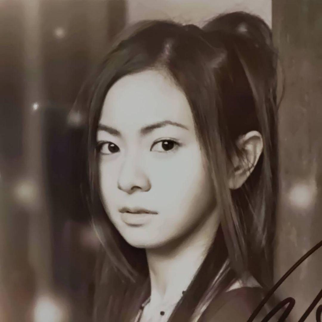 直筆サイン入り☆倉木麻衣FC台湾ツアー参加者限定Silent loveジャケ色紙