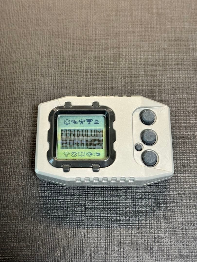 デジモンペンデュラムver.20th オリジナルシルバーブラック