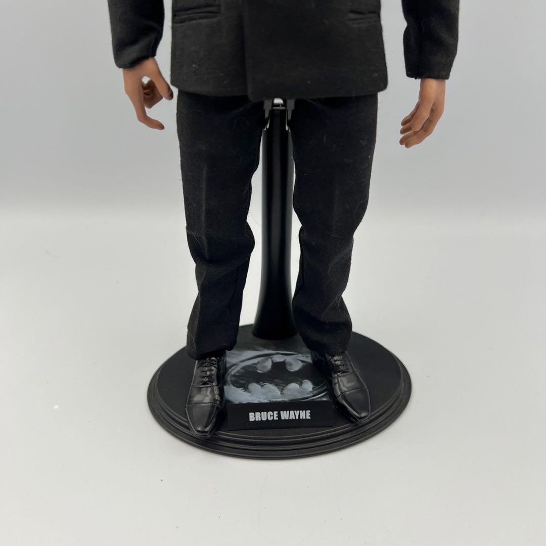 ホットトイズ　1/6　フィギュア　バットマン　1989　リターンズ　DX 　変色