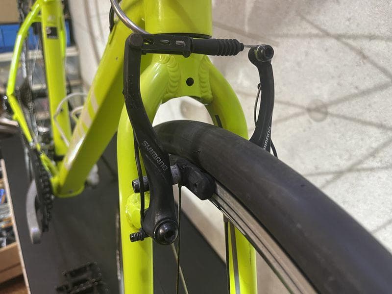 GIANT ESCAPE RX S ジャイアント　クロスバイク イエロー