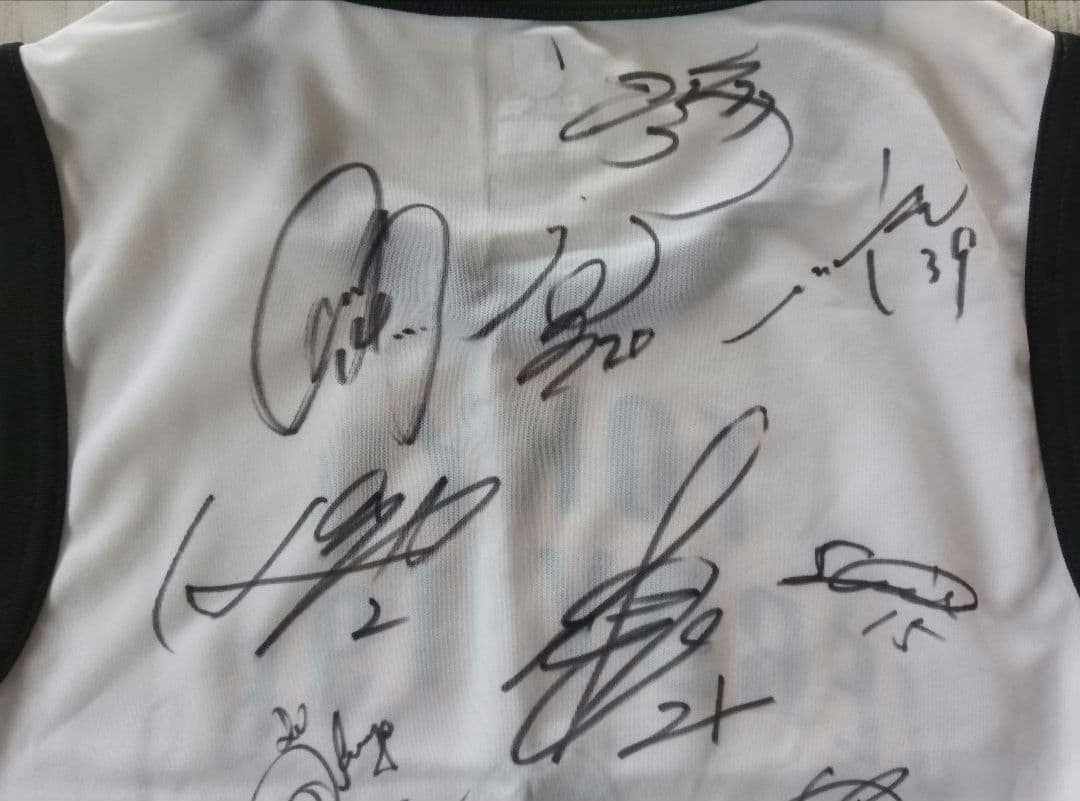 東京ベルディ　サイン入りシャツ　110cm　2006年頃　ラモス瑠偉