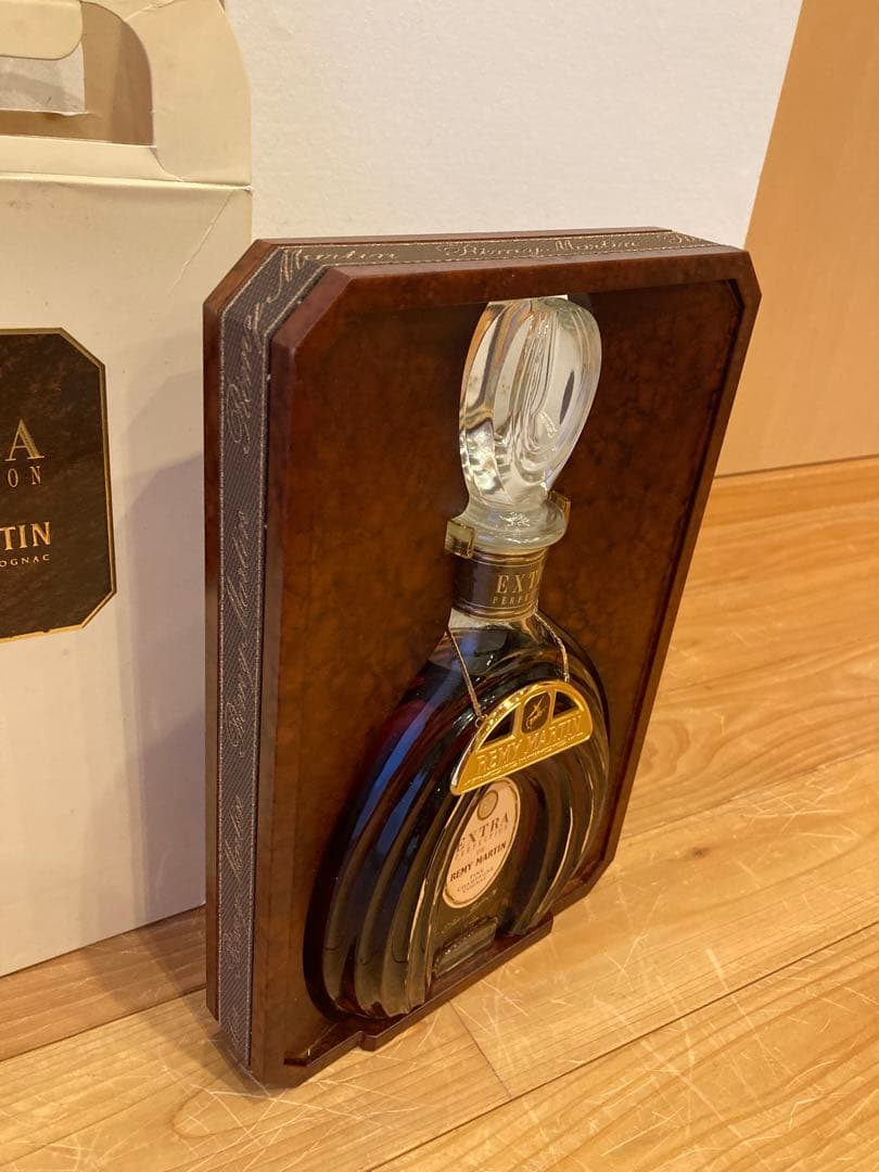 レミーマルタンエクストラパーフェクションREMY MARTIN 箱付き