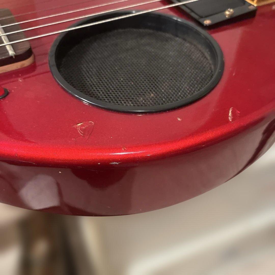 Fernandes zo-3レッドエレキギター 内蔵スピーカー付き