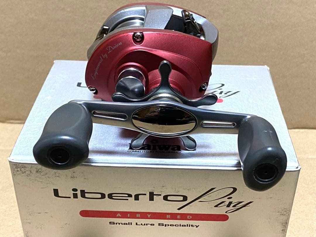 値下げ‼️美品‼️機関良好‼️ダイワ リベルトピクシー エアリーレッド　右ハンドル
