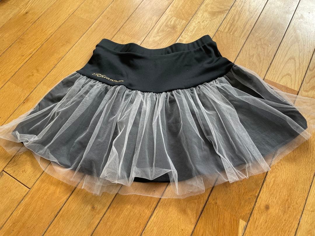 っつ　リーアノン　紺色キャップ➕黒バイザー➕ブラックシフォンスコート　3点