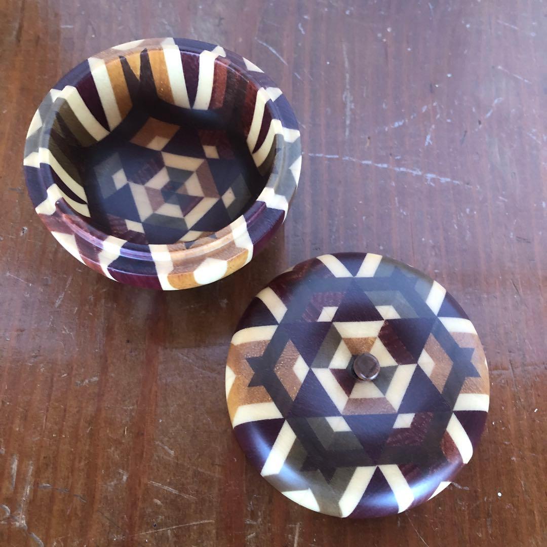 寄木細工 箱根細工 かなざし 金指 無垢 りんご 小物入れ 林檎 合子 工芸品