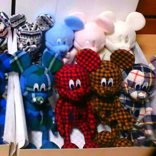 ユニクロ ミッキーマウスぬいぐるみ