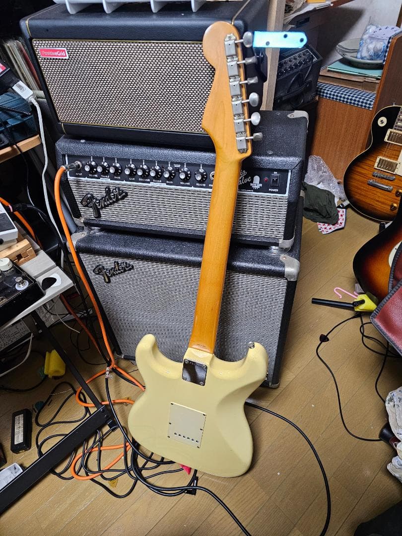 専用 ‼️早い者勝ちFenderJAPAN ストラトキャスター Eシリアル