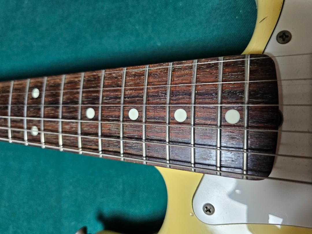 専用 ‼️早い者勝ちFenderJAPAN ストラトキャスター Eシリアル