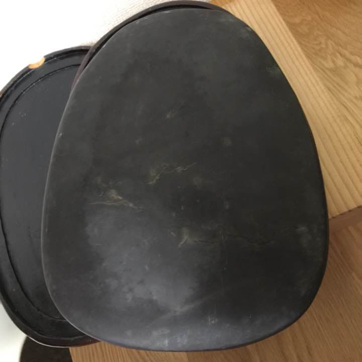 中国硯 大型　28 x 21.5 x 3.8 センチです