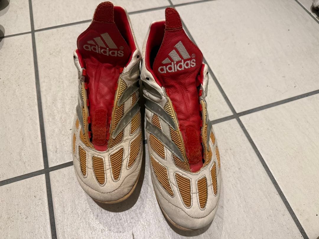 adidas プレデタープレシジョン