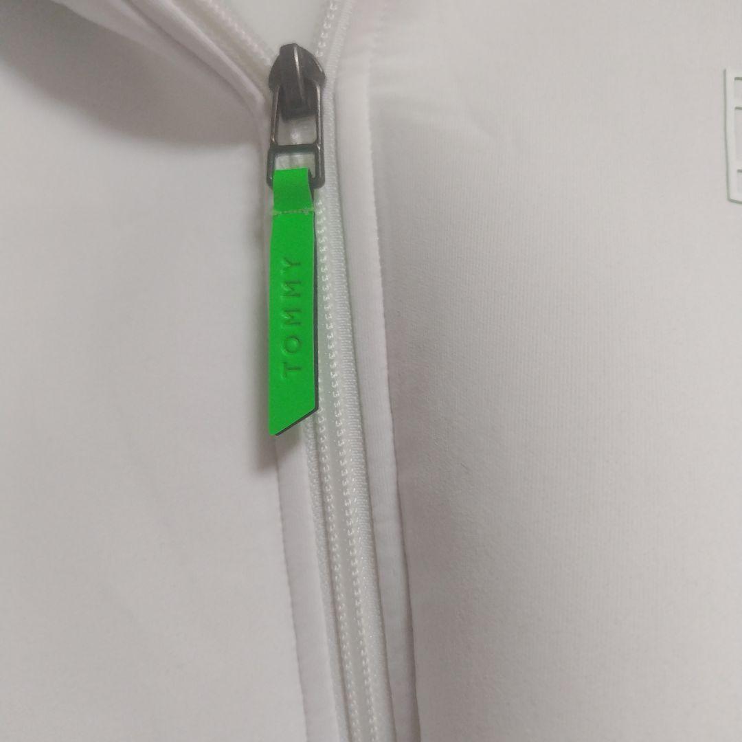 トミーヒルフィガー　ゴルフ　白パーカー　 Hilfi