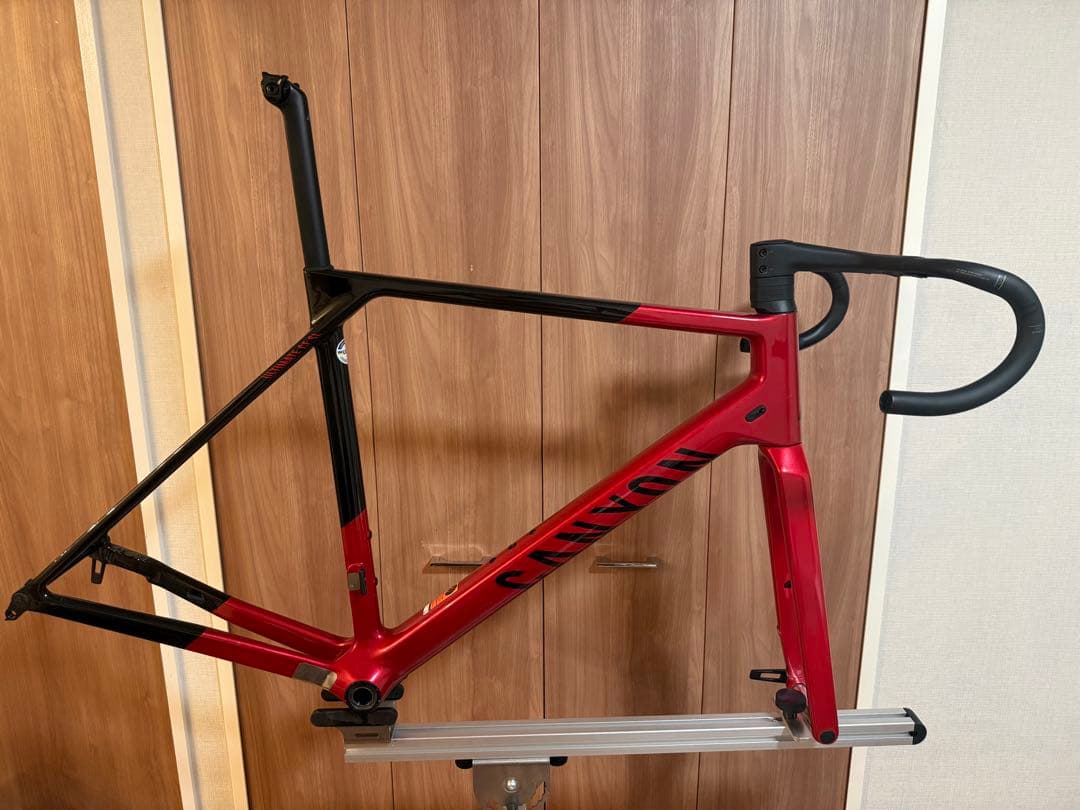CANYON ULTIMATE CF SL Lフレームセット　(ハンドル込み)