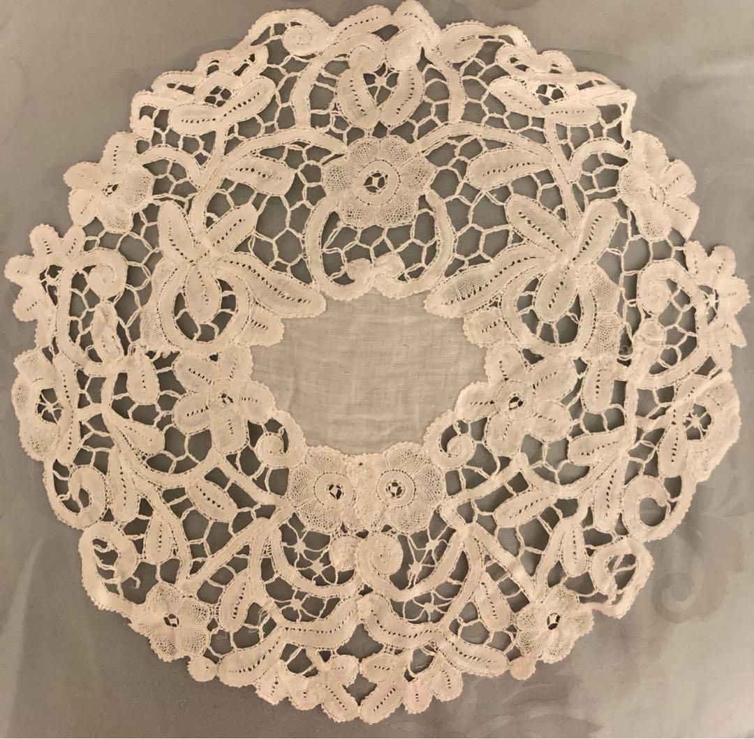 アンティーク　ベルギー ブルージュフラワーレース ボビン編み　ドイリー