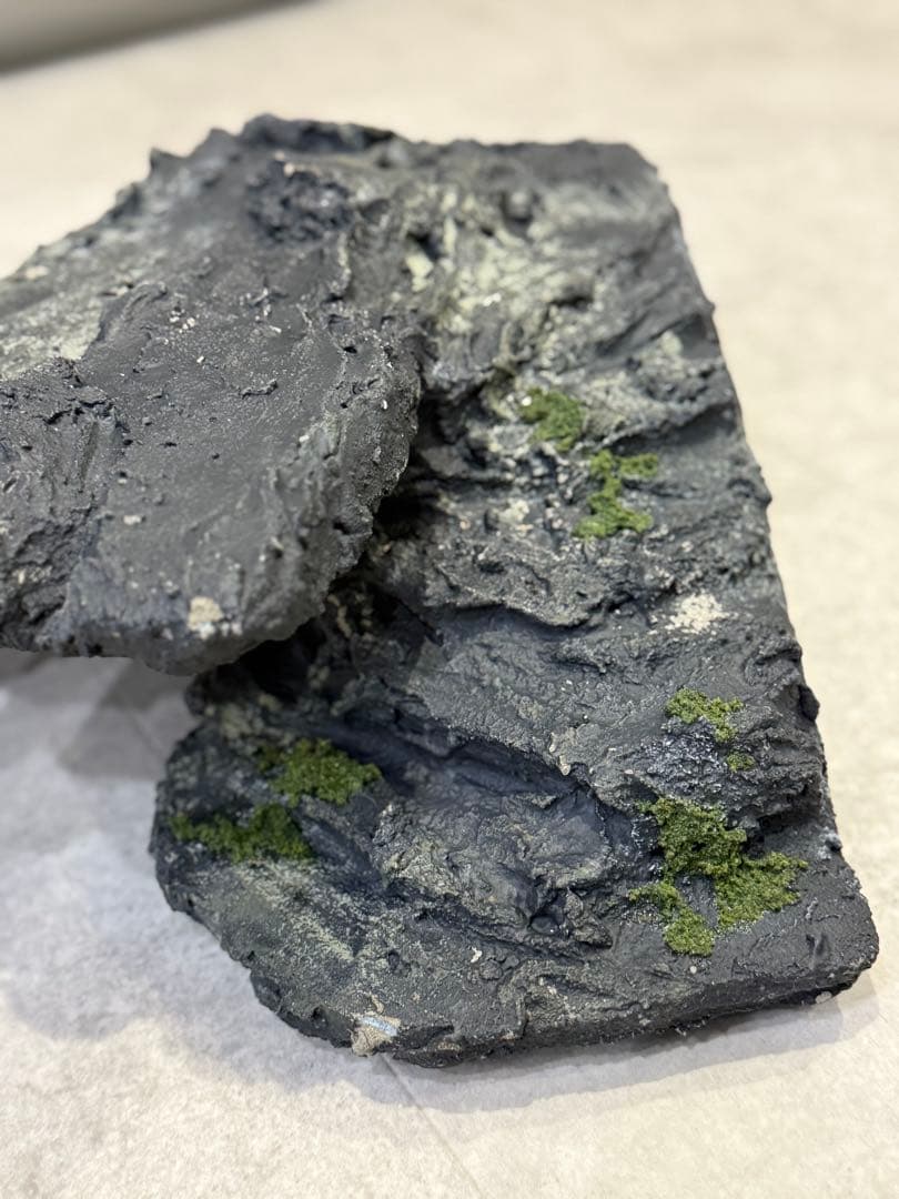 爬虫類 ともえ屋 岩型レイアウト ペット シェルター 岩②