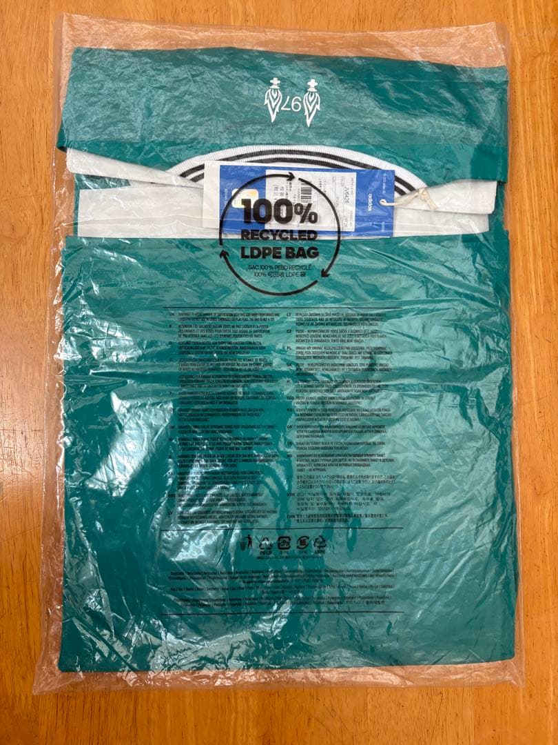 最安 正規品 新品 リヴァプール 25/26 3rd ヴィルツ L