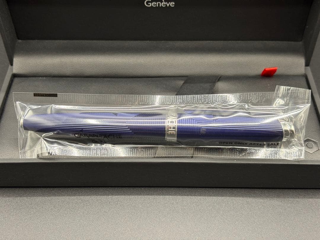 CARAN D'ACHE カランダッシュ 万年筆 レマン ブルマリン EF