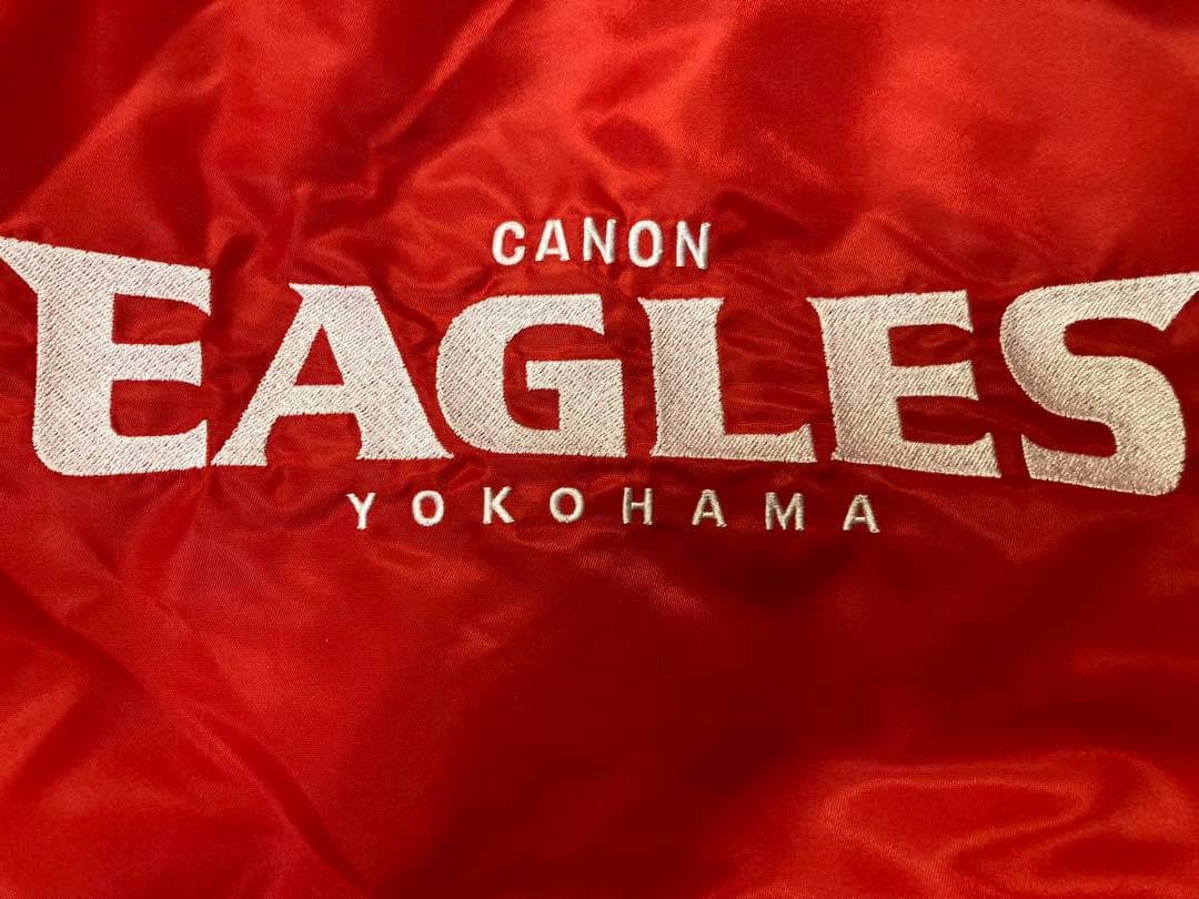 横浜キヤノンイーグルス　スタジアムジャンパー(XLサイズ)