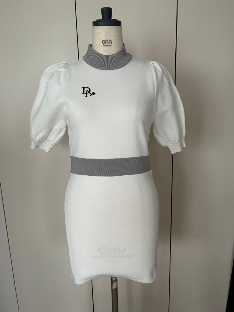 ドゥアヴニール/ホワイト/パフスリーブ/半袖/ワンピース/新品未使用品