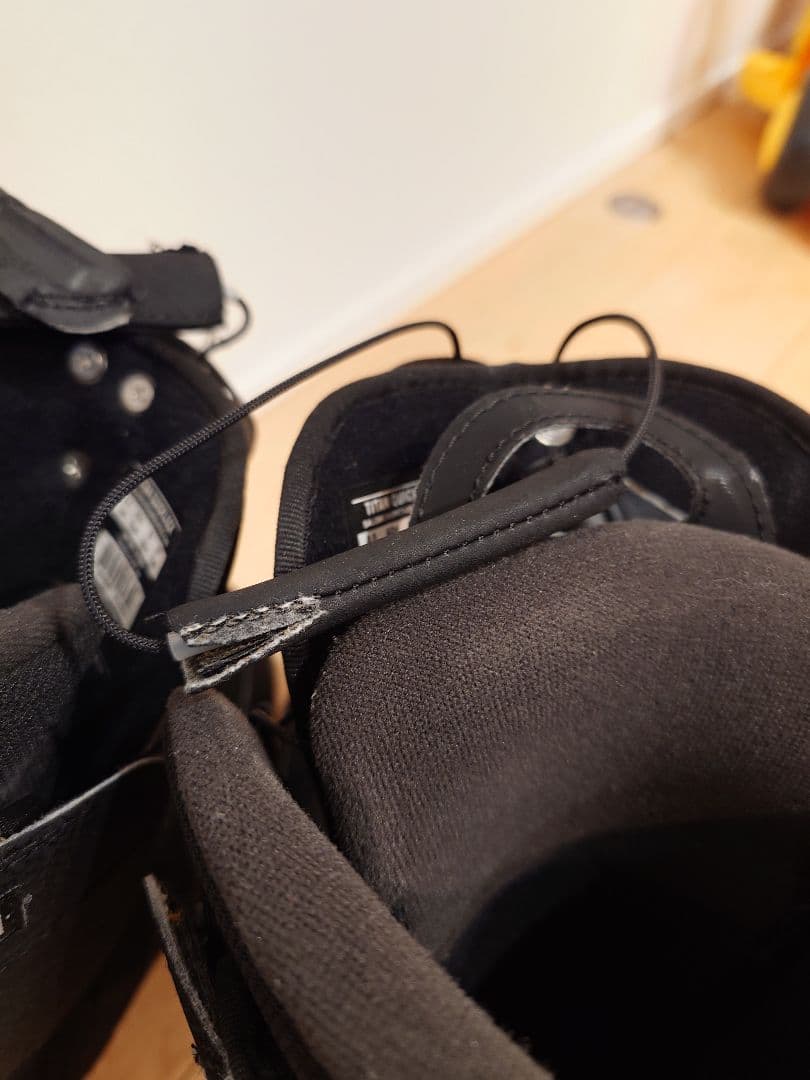 SALOMON TITAN QUICKLOCK 27cm スノボードブーツ