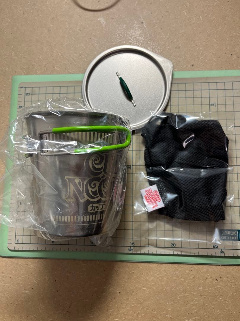 山の日制定記念カップヌードル型チタンクッカー